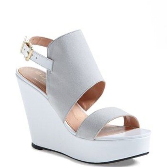 Robert Clergerie 'Bambin' Wedge Sandal  White Leather Gray vamp size 37.5, 7 US - Picture 1 of 13